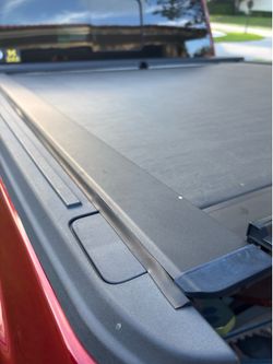 Roll-n-Lock Bed Cover F-150