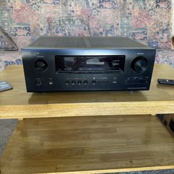 No working Denon AVR 3312CI receiver with blown left terminal