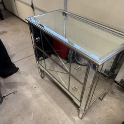 Mirrored Chest 2 Drawers 