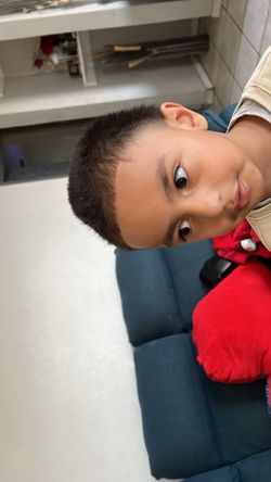 Barber In School 💈