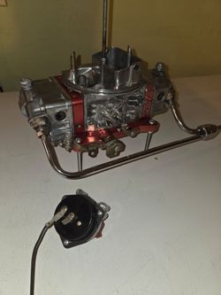 Holley 650 ultra double pumper
