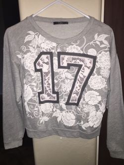 17 sweatshirt