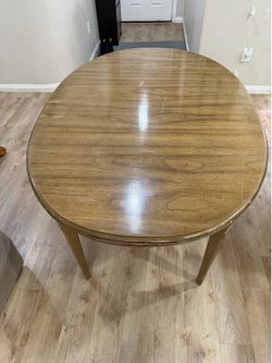Mid-Century Modern Oval Dining Table with Leaf