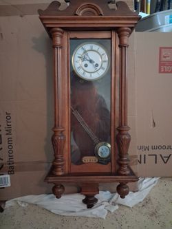 Antique Style Vienna Wall Clock