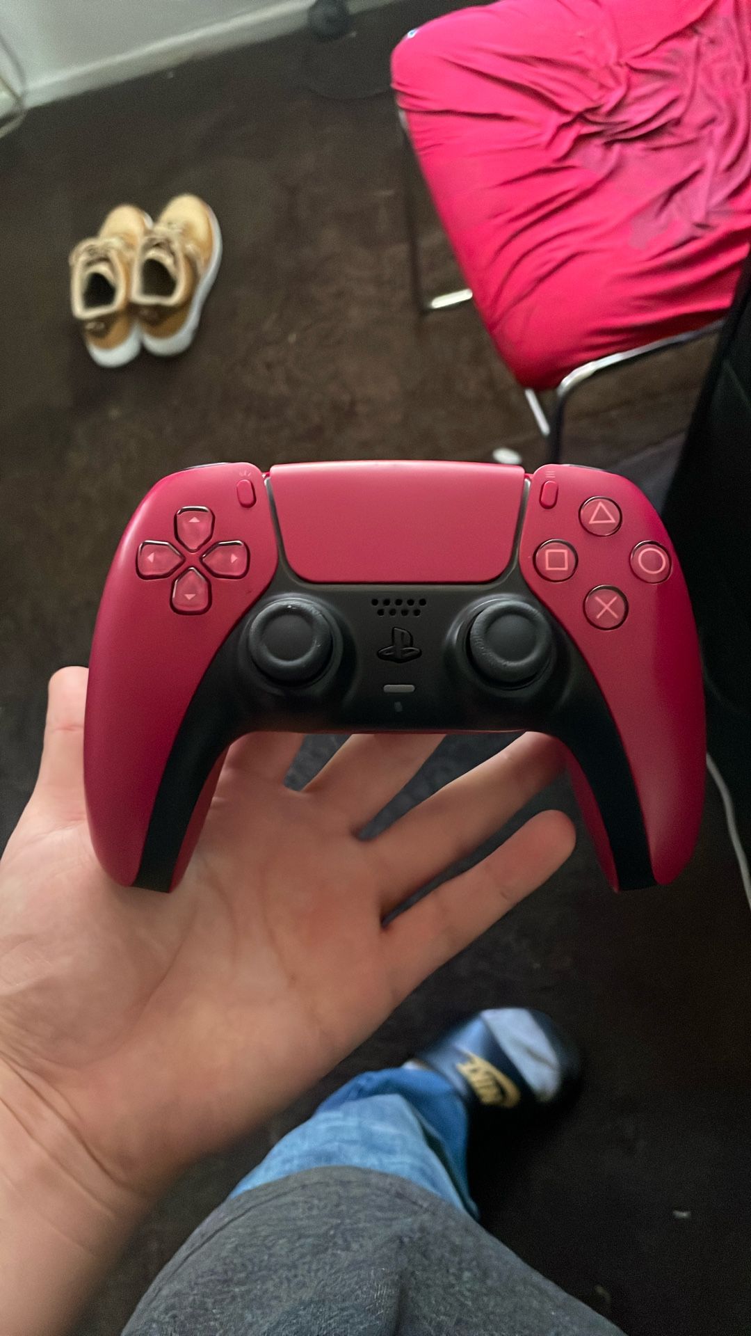 PS5 controller Matte red