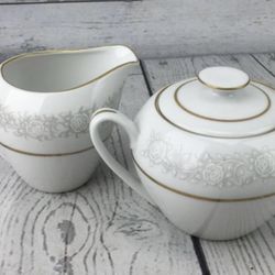 Queens Brocade Creamer & Sugar Bowl Set w Lid Made in Japan Fine China Gold Trim