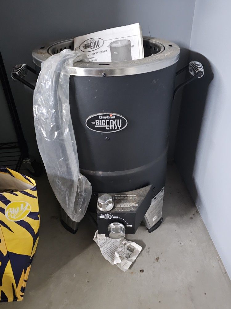 Char-Broil The Big Easy 10101480 Turkey Fryer, 16,000 Btu, Liquid Propane, 1-Burner, Stainless Steel