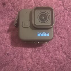 GoPro 11 Mini - AS IS FOR PARTS