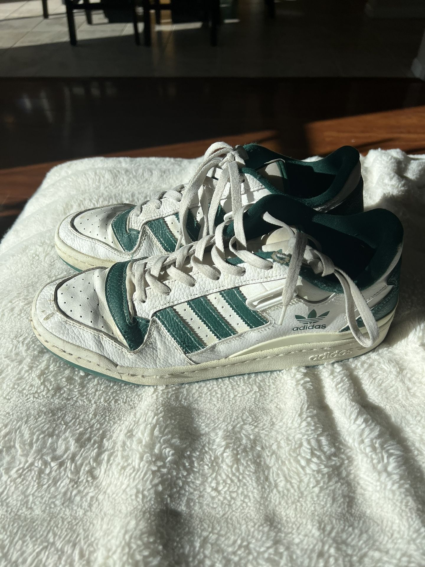 Adidas Fourms