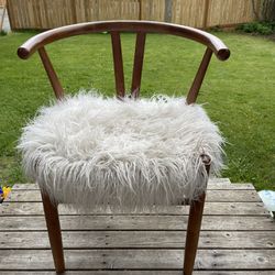 Mid Century Faux Fur Chair 