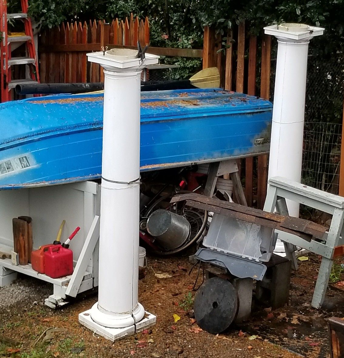 7 foot 2 peice fiberglass columns.