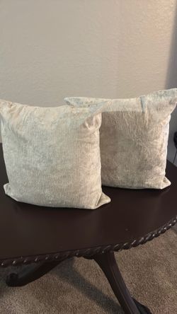 Decoration pillows