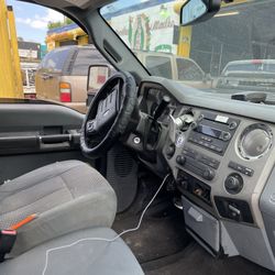 Clean Title Título Limpio