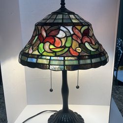 Tiffany Style 22" Table lamp