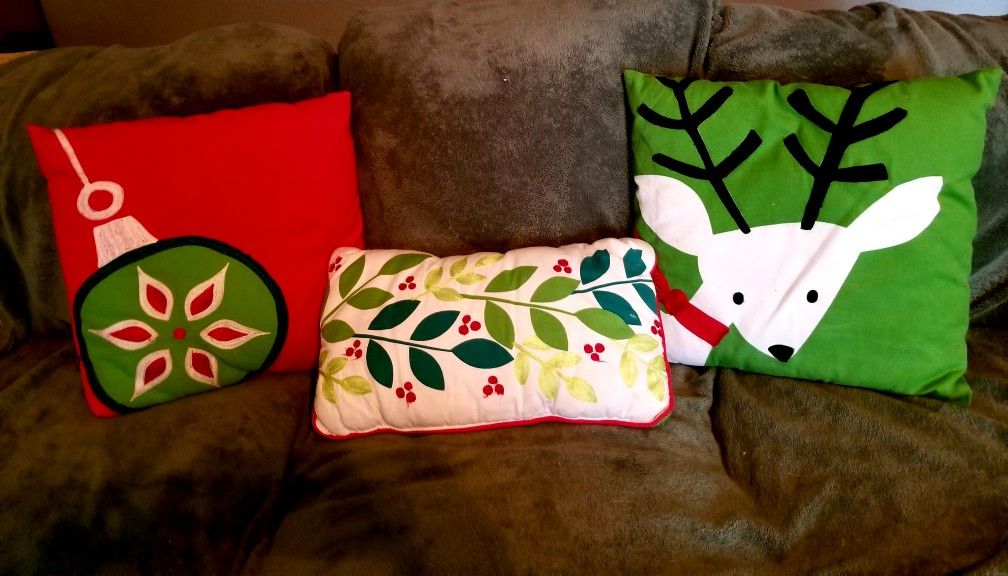 Christmas pillows x3 ($10 for all 3)