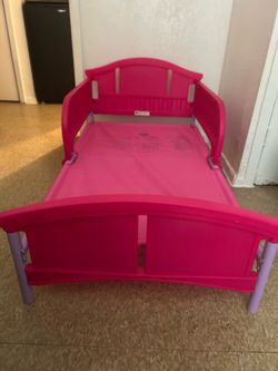 Toddler girl bed