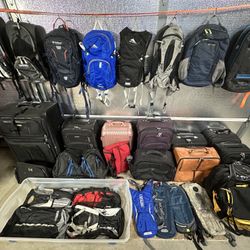 Backpack 🎒 And Small Carri On Luggage Or Personal Item 