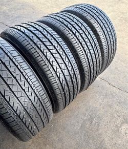 245/50/19 Bridgestone 🌟🌟 Vendo un set de llantas con 80% de vida las 4 🌟🌟🤩