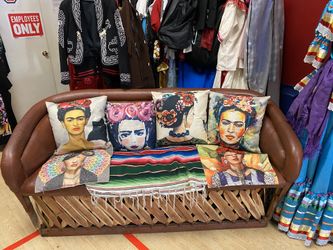 Throw pillows Frida Kahlo, zarape