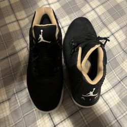 Air Jordan “JORDAN ACADEMY “