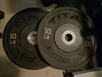 Set Of 10 Lbs Titans Rubber Plate