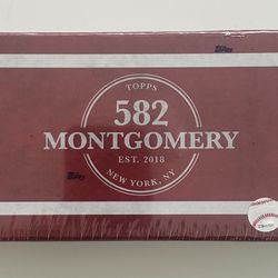 2021 Topps 582 Montgomery Club Factory Sealed Complete Set