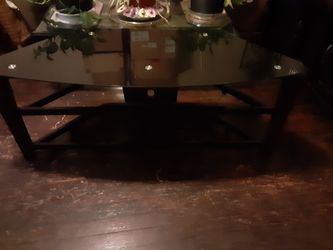 Flat tv glass table