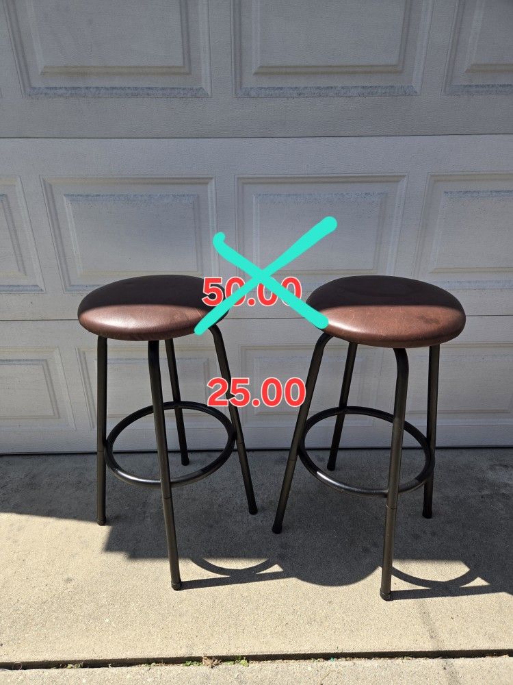 BAR STOOLS