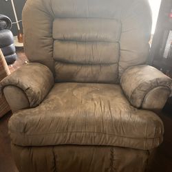 FREE Recliner - Reclining Handle Broken
