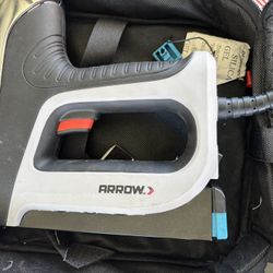 Staple Gun