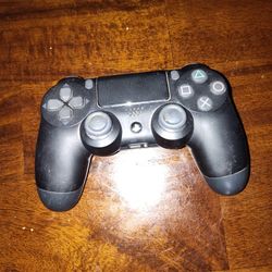 PS4 Controller 