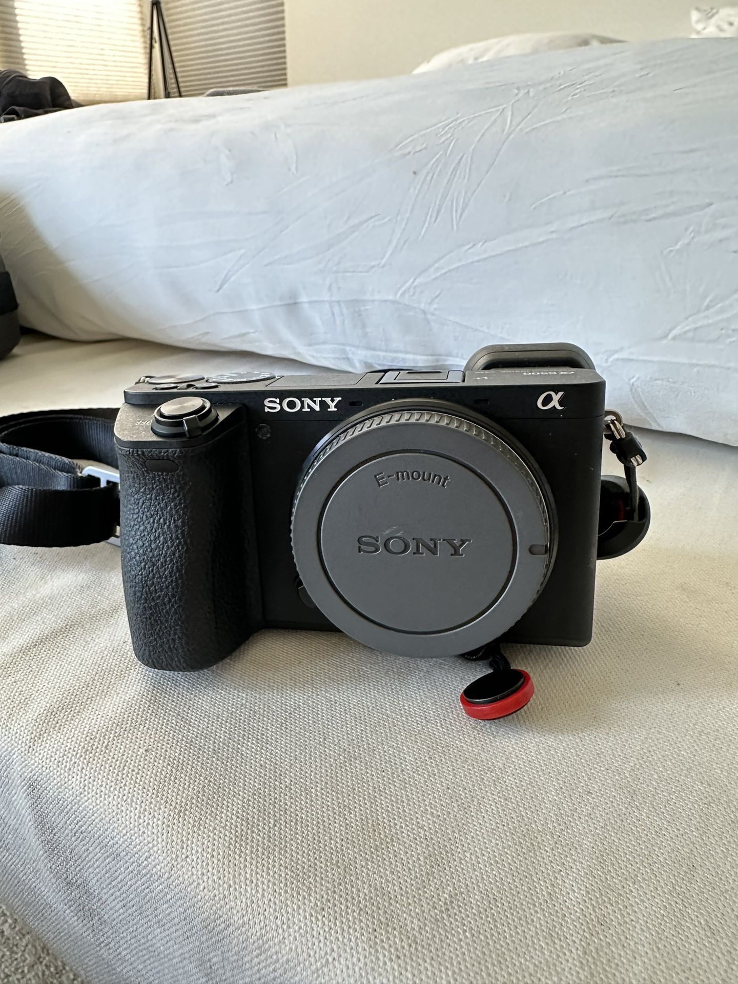 Sony A6500 With 35/1.8 And 85/1.8 Lens, Bag, Strap