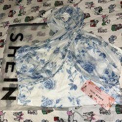Floral Print Halter Neck Cropped Top 