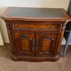 Credenza