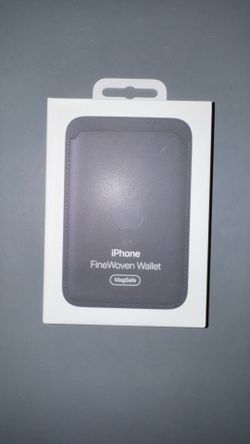 Apple FineWoven Wallet with MagSafe – Black – New in Box