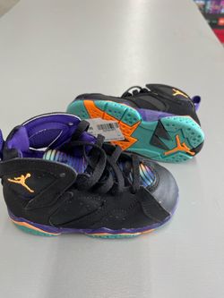 Air Jordan 7 Retro Kids Sneakers Black Purple 7C