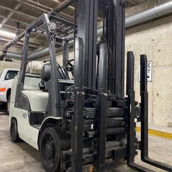 2019 NISSAN forklift for sale 7000 lb,3 stage, side shift, single double