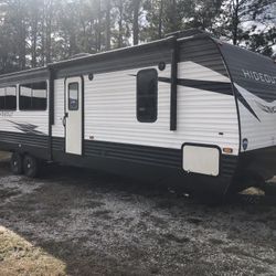 2021 Keystone hideout 338BR