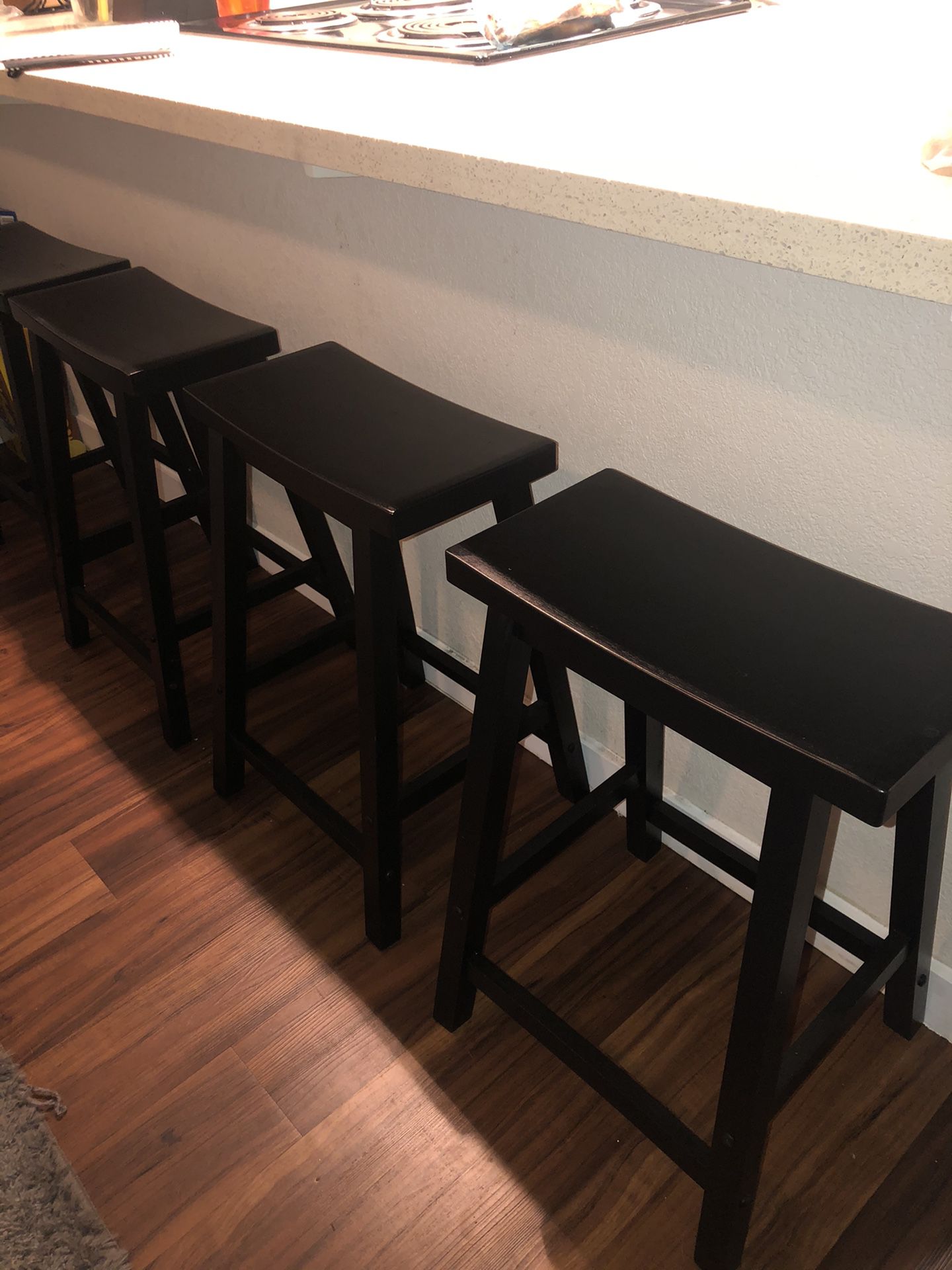 Set of 4 black bar stools