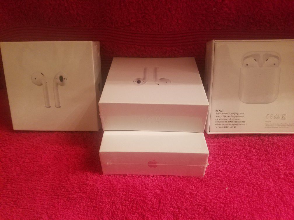 APPLE AIRPODS 2ND GENERATION BUY ONE GET ONE HALF OFF !!!!!!!! CHRISTMAS DEALS / BLACK FRIDAY DEALS !!!!!!!!!! FREE DELIVERY