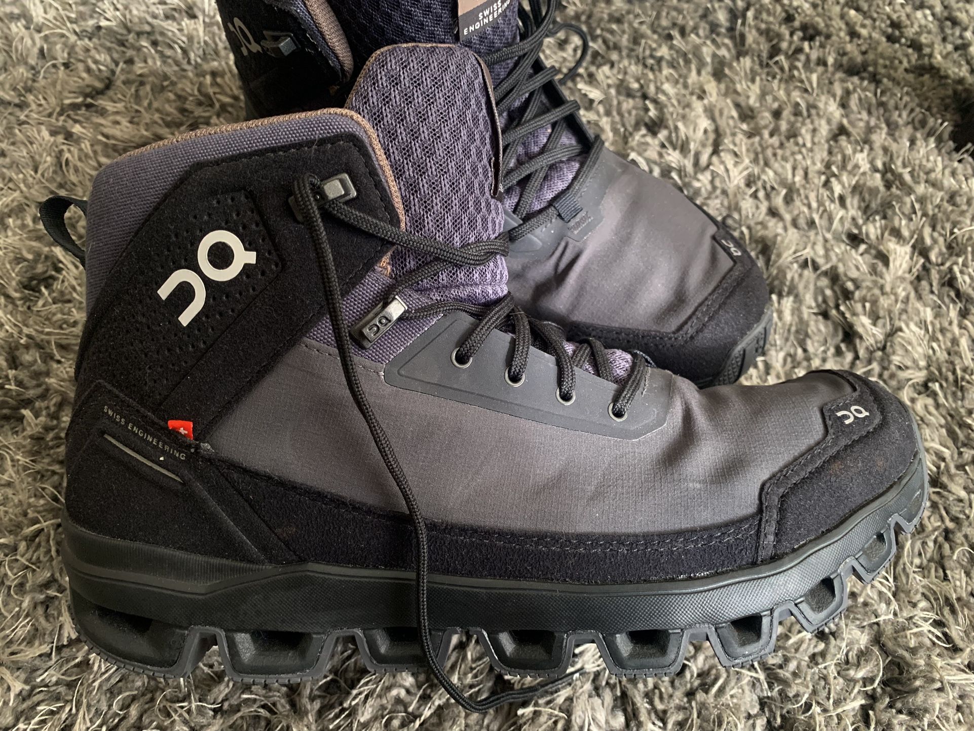 Men’s On Cloud ’Cloudridge’ Hiking Shoes Brand New Sz. 7.5