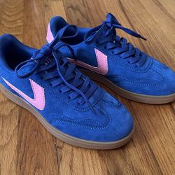 Women’s casual everyday sneakers by LUCKY STEP