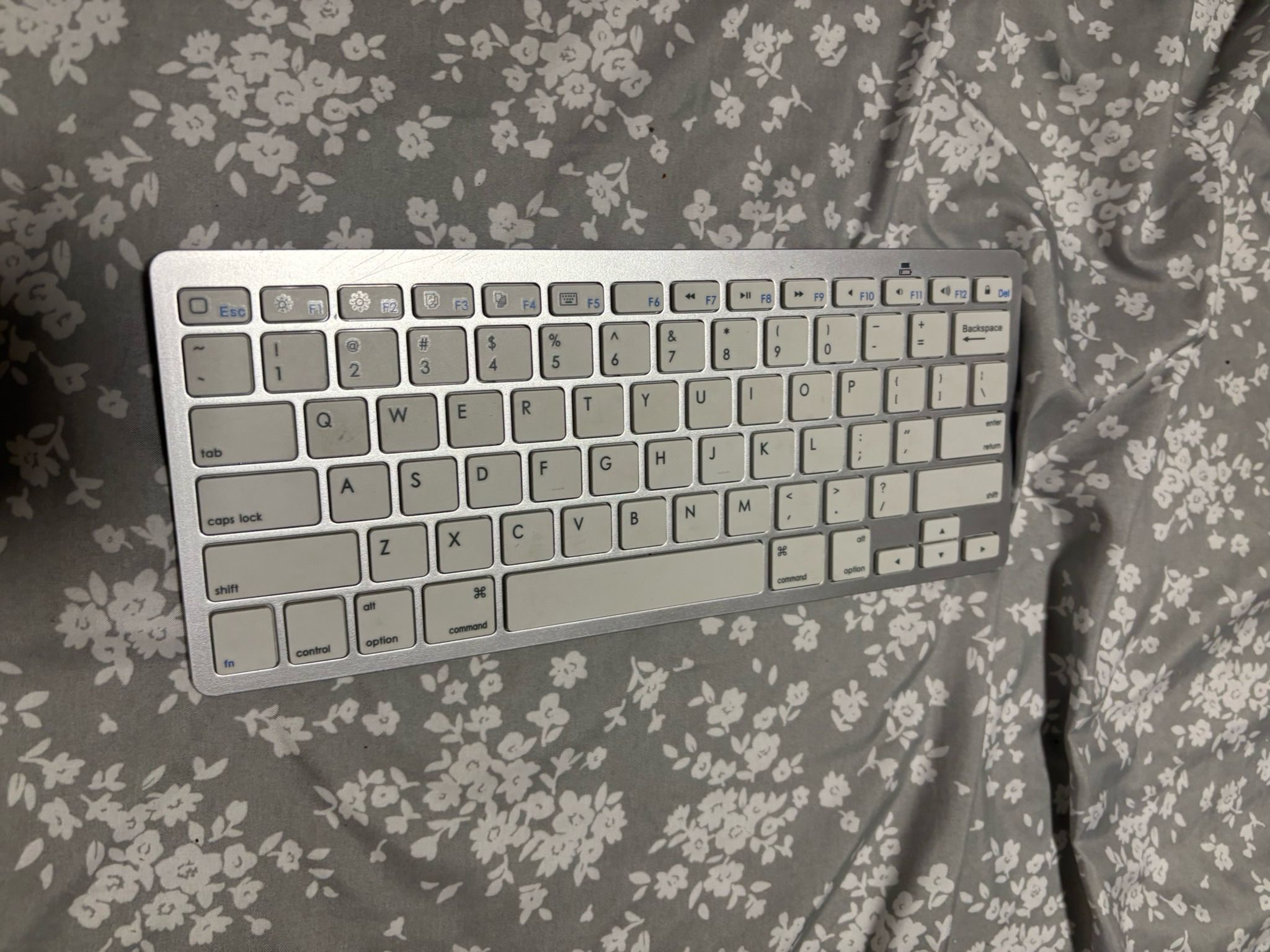 ANKER Bluetooth Keyboard