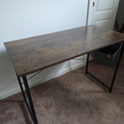 Computer / Office Desk 