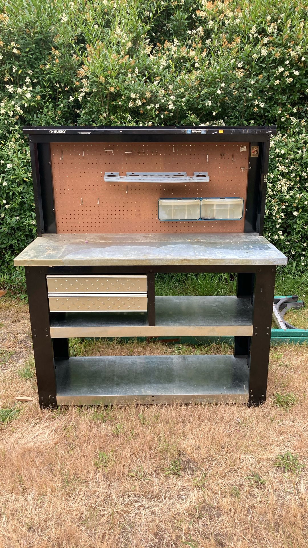 Husky Work Bench