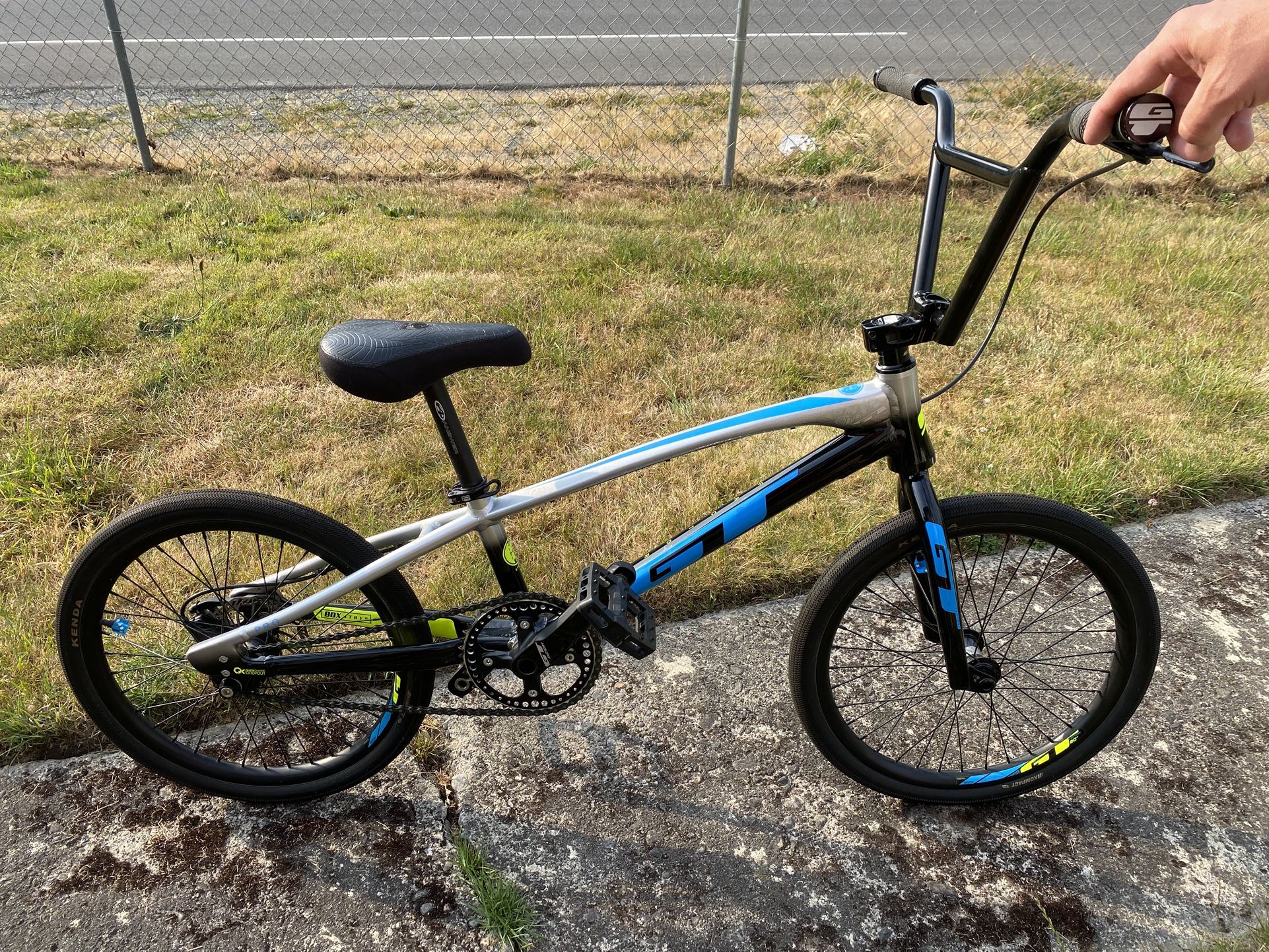 GT pro series 20.75 Racing Bike