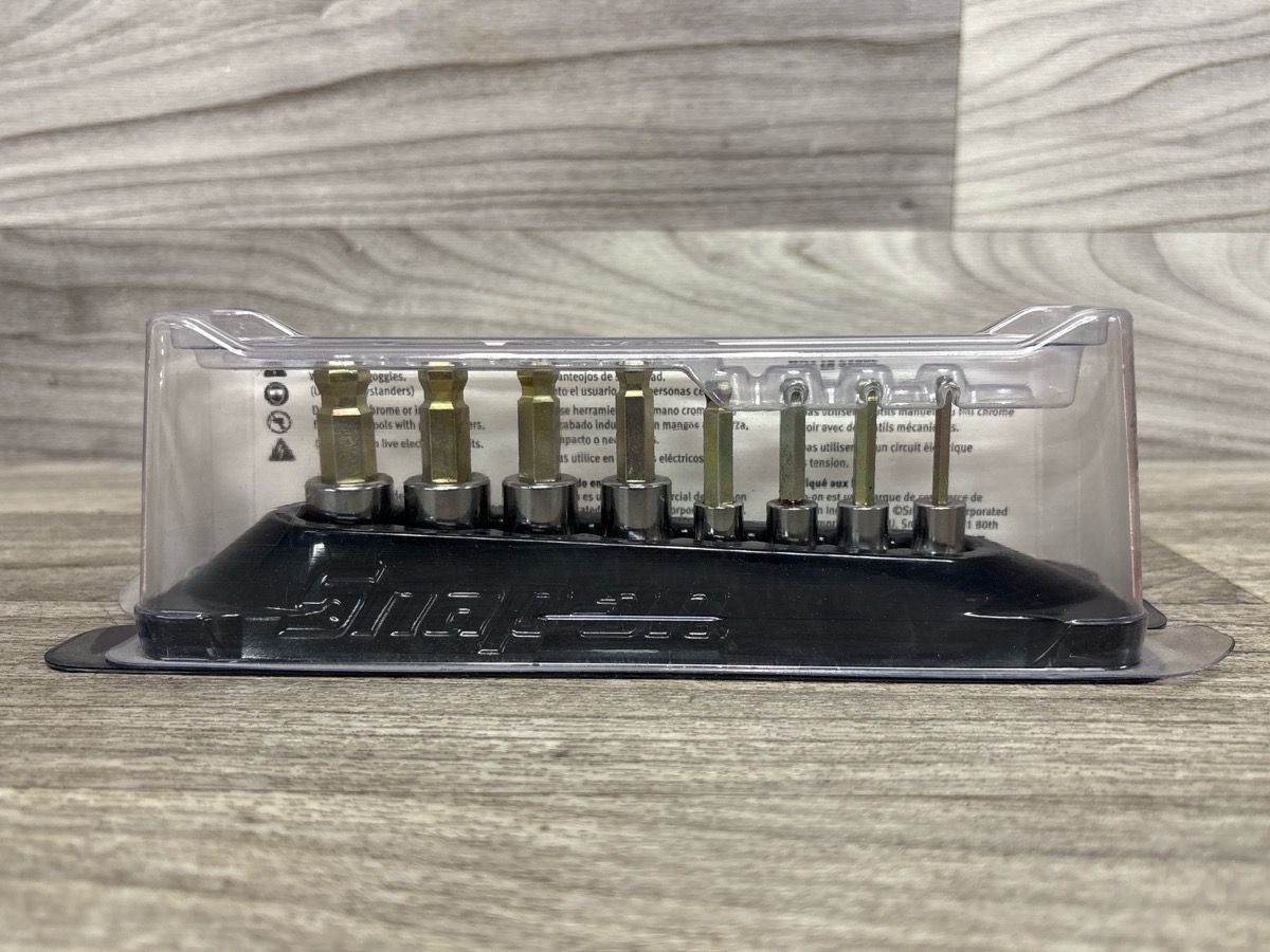 SNAP-ON 1/4" Drive SAE 6-Point Standard Socket & Ratchet Set (A1D026157)