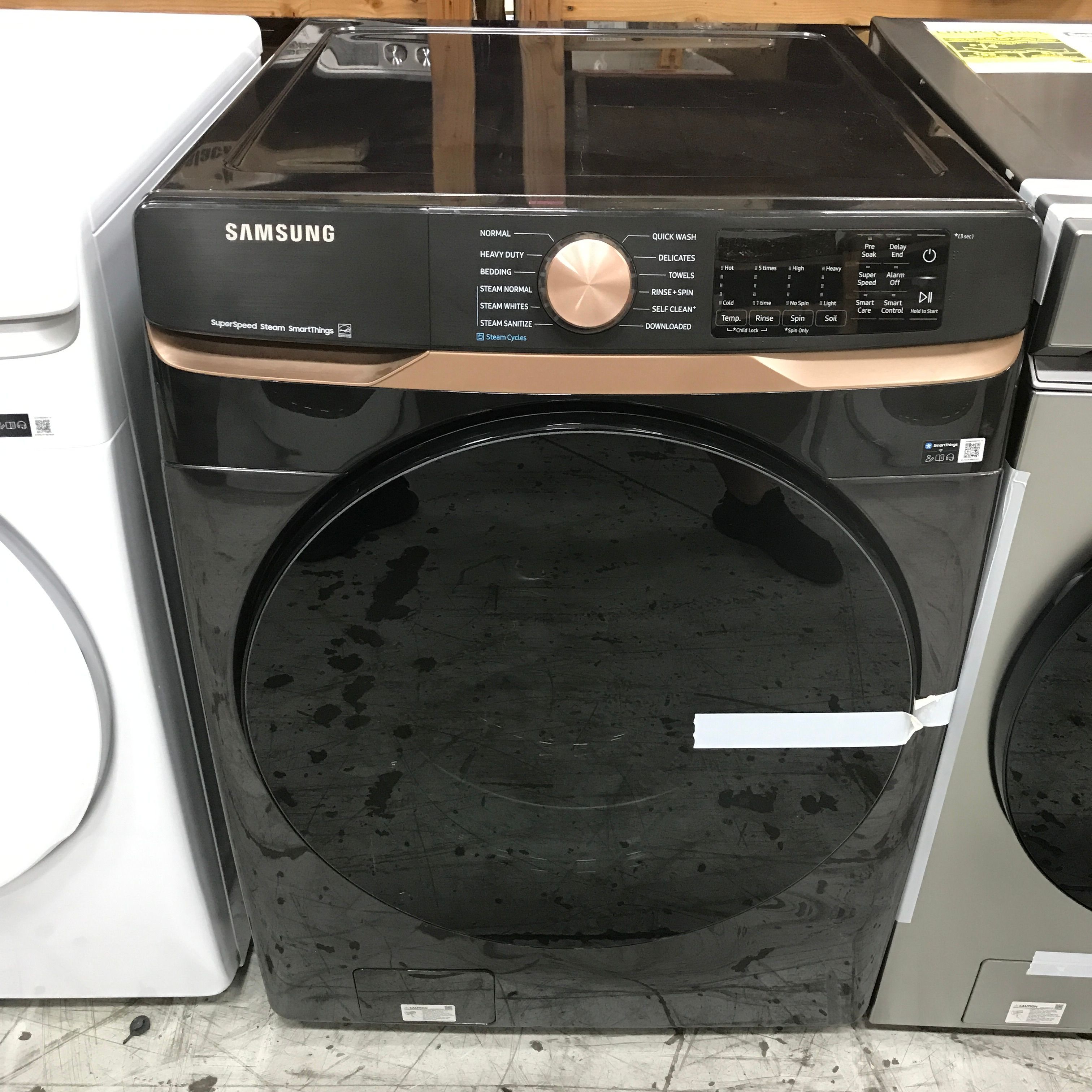 Samsung 5.0 cu. ft. Smart Front Load Washer in Brushed Black