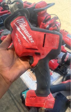 Milwaukee M18 FUEL 18V Lithium-Ion Brushless Cordless HACKZALL Reciprocating Saw (Tool-Only