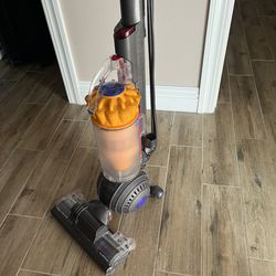 Dyson Kimball Vacuum 